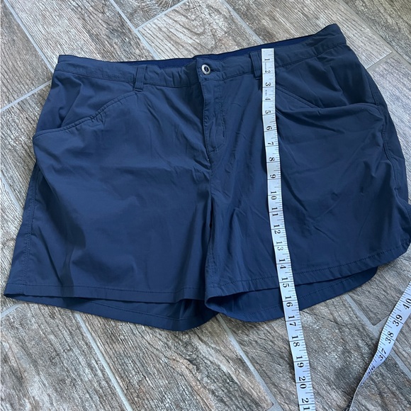 Patagonia Quandary Hiking Shorts, Navy Blue, Women’s Size 16 - Picture 5 of 11